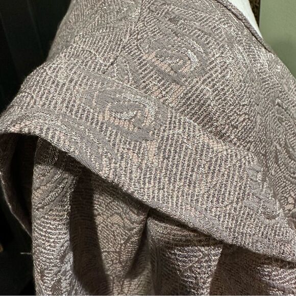 Anthropologies Current Air Los Angeles Textured Puff Shoulder Blouse – Size Larg - Picture 4 of 10